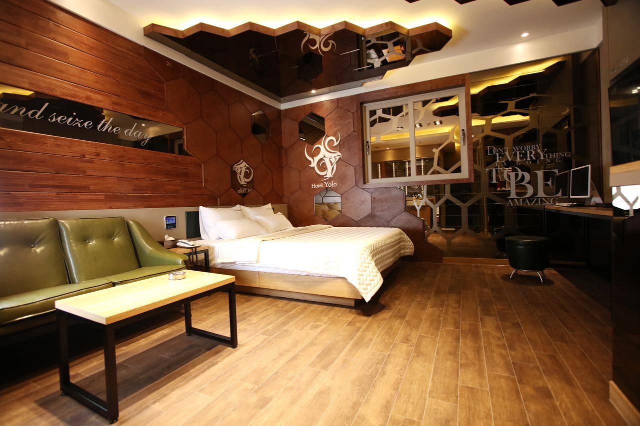 Hotel Yolo Chongnae-dong Eksteriør bilde